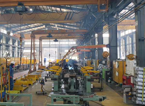 Manufacturing equipment1
